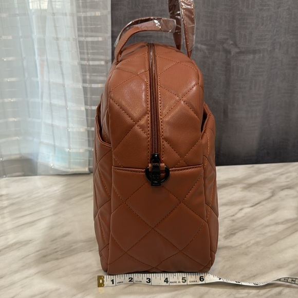 Gilda Paris Large Crossbody Bag - Picture 3 of 13